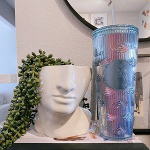 Starbucks Mermaid Scale Iridescent Venti Tumbler 24oz